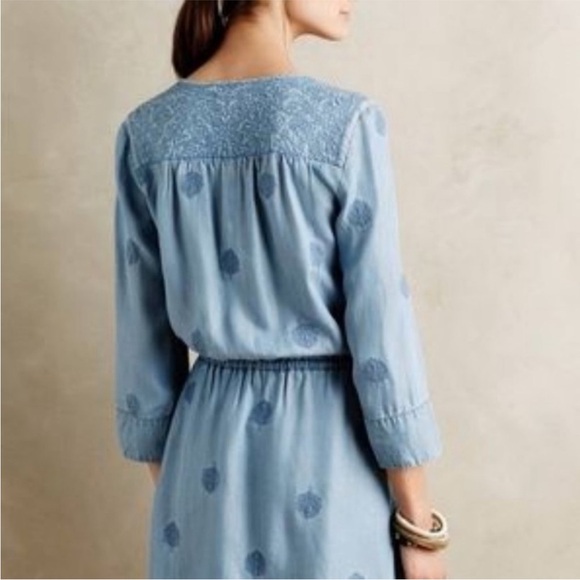 ANTHROPOLOGIE Holding Horses Embroidered Chambray Dress / Size Small - Picture 2 of 8